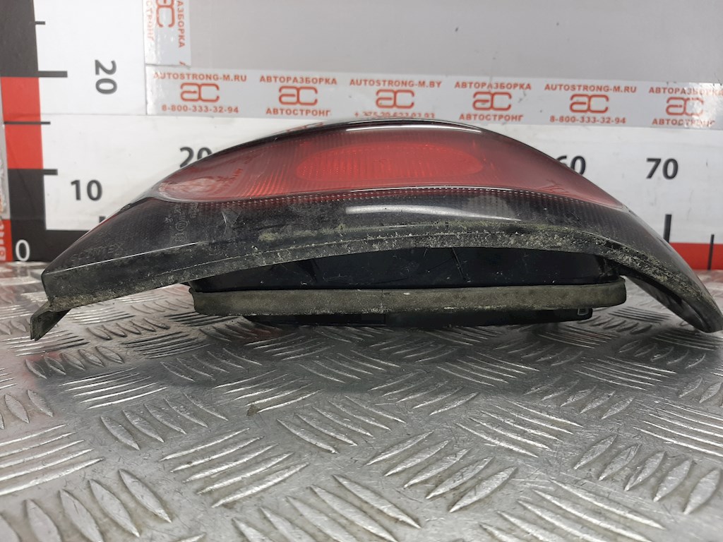 Фонарь задний правый RENAULT Megane I 1996-2002