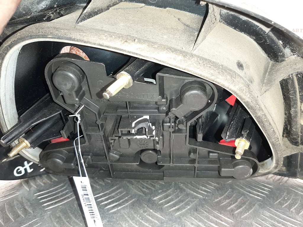 Фонарь задний правый RENAULT Megane I 1996-2002