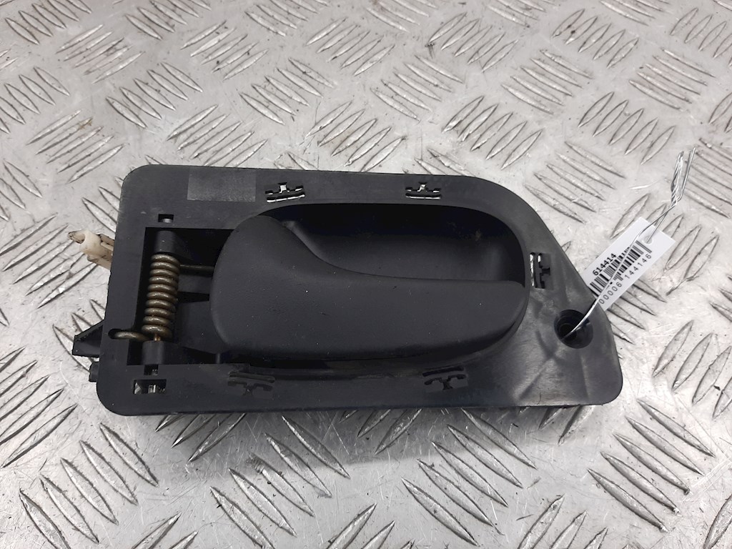 Ручка дверная передняя внутренняя левая RENAULT Laguna 1993-2000