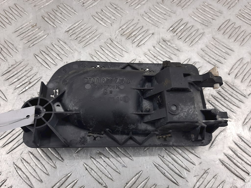 Ручка дверная передняя внутренняя левая RENAULT Laguna 1993-2000