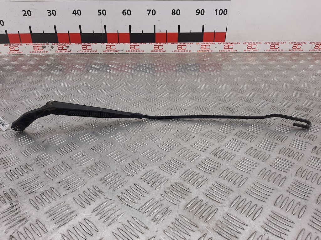 Поводок дворников передний левый/ правый CITROEN Xantia 1993-2002