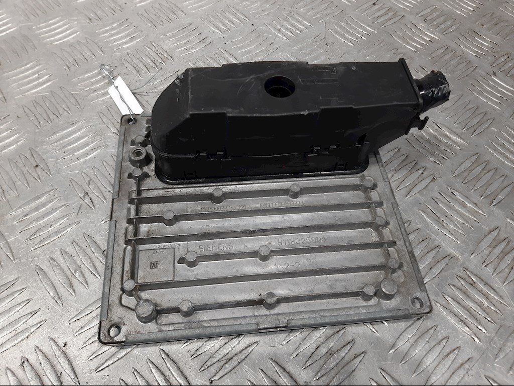 Блок управления двигателя (ЭБУ) MAZDA Mazda 2 DE\DE2 2007-2014