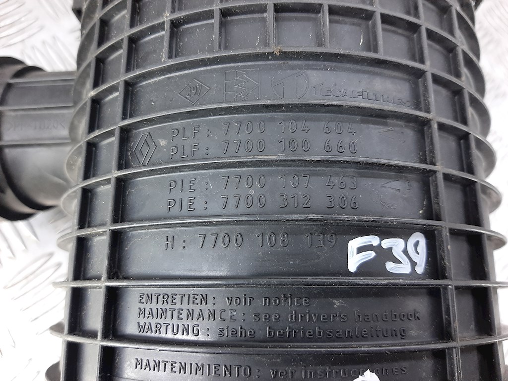 Корпус воздушного фильтра RENAULT Laguna 1993-2000