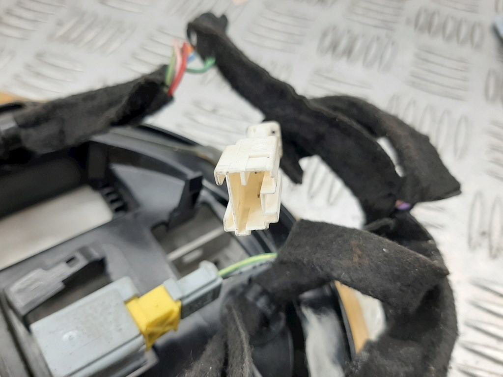 Плафон салонный (салона фонарь) PEUGEOT 807 2002-2014