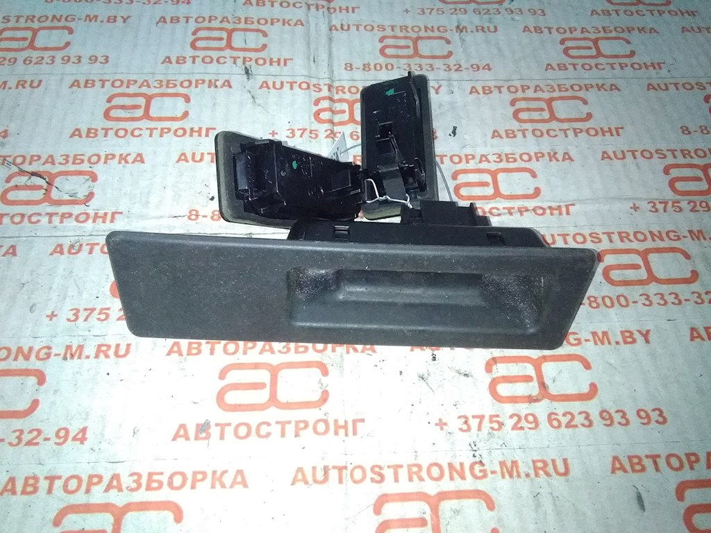 Ручка крышки багажника BMW 5-Series (F07/F10/F11/F18) (2009-2017)