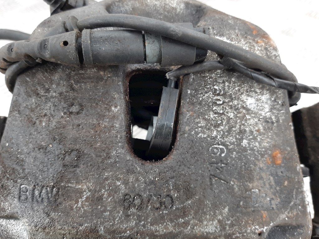 Суппорт передний левый BMW X5 E70 2007-2013