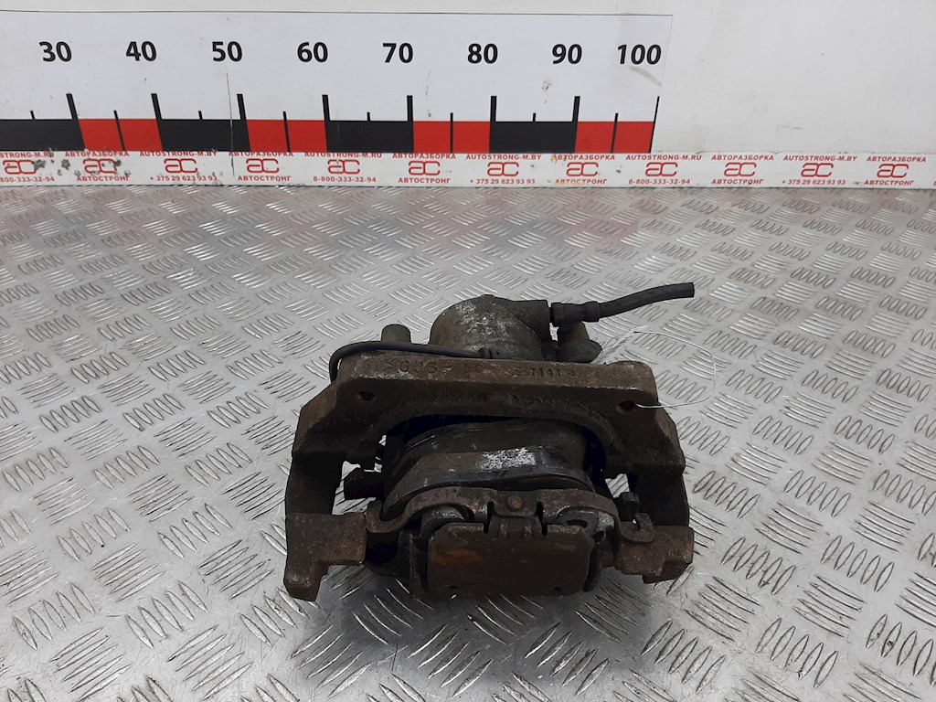 Суппорт передний левый BMW X5 E70 2007-2013