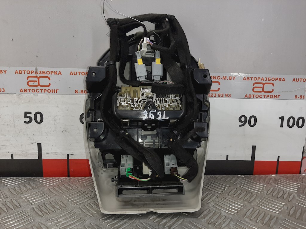 Плафон салонный (салона фонарь) PEUGEOT 807 2002-2014