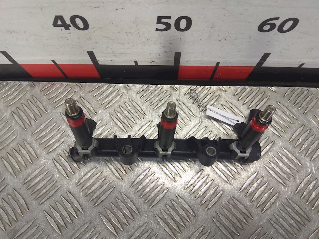 Форсунка дизельная электрическая VOLKSWAGEN Fox 2005-2011