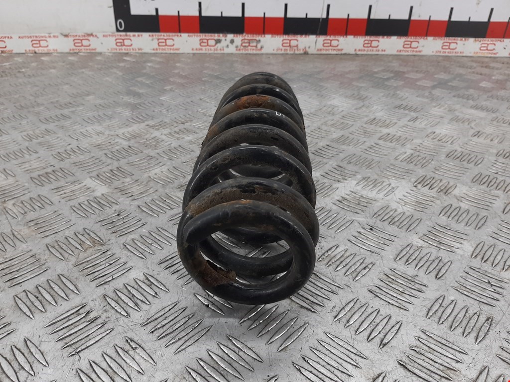 Пружина задняя левая/правая BMW 1er E81\E87 2004-2011