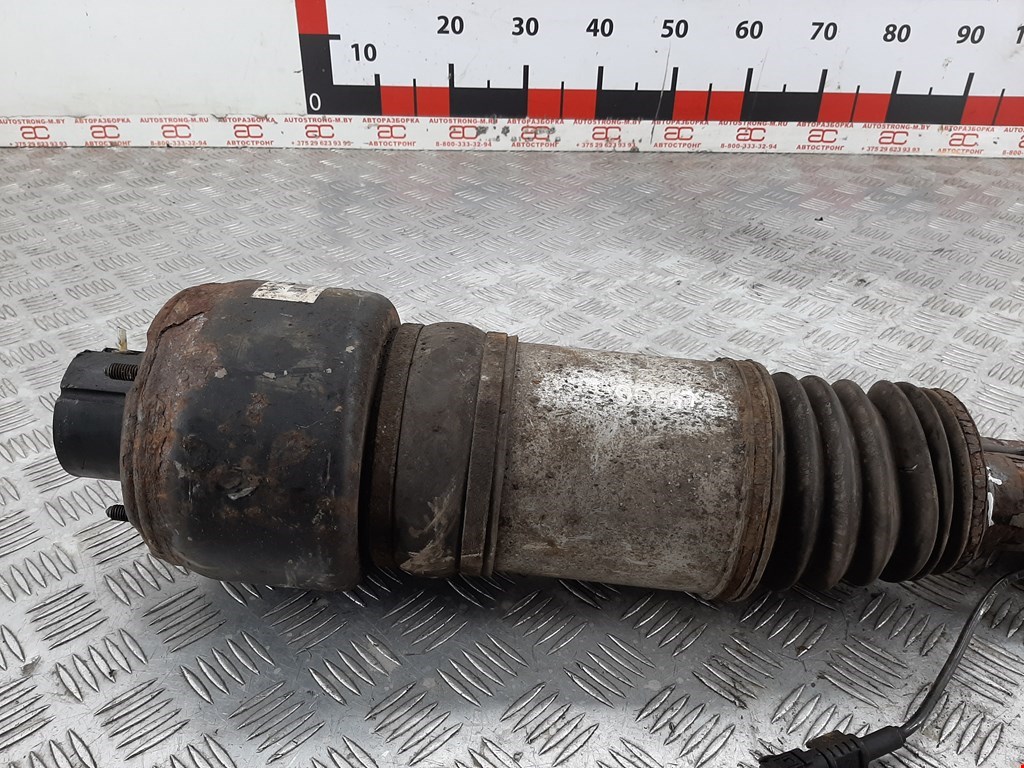 Амортизатор передний правый MERCEDES-BENZ E-Class W211, S211 2002-2009