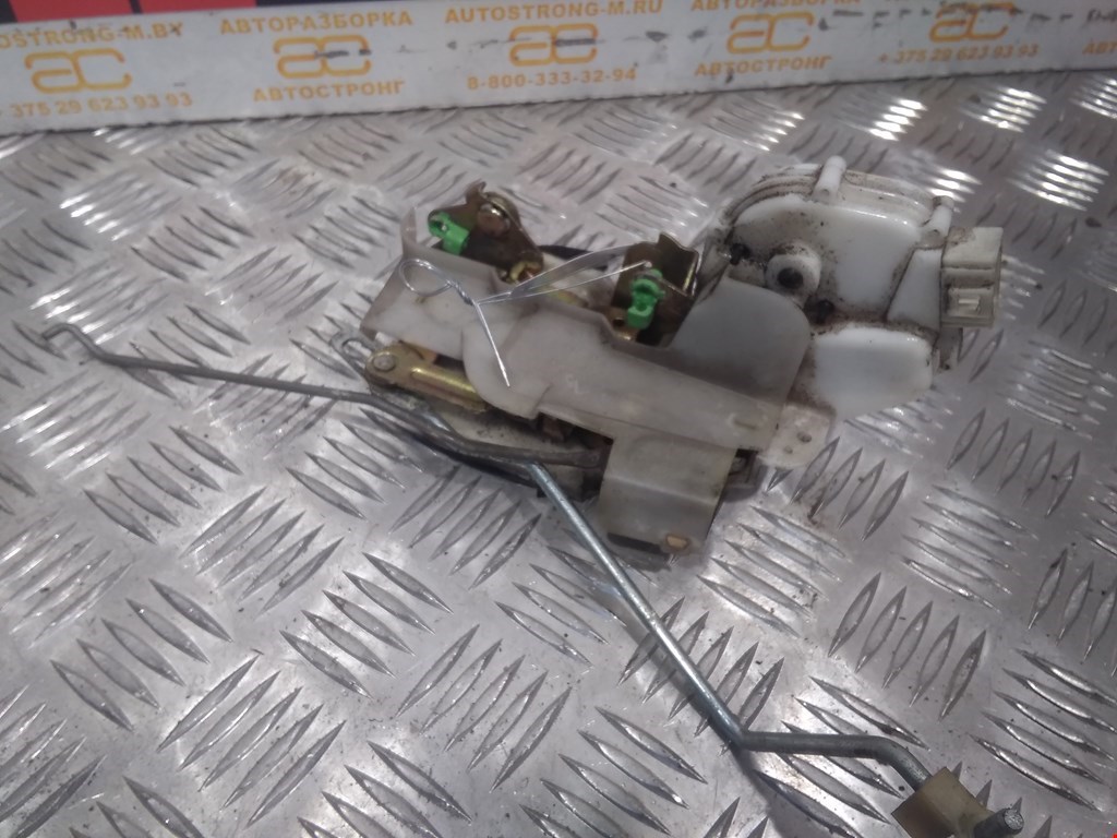 Замок двери передней правой MITSUBISHI Galant VII 1992-1998