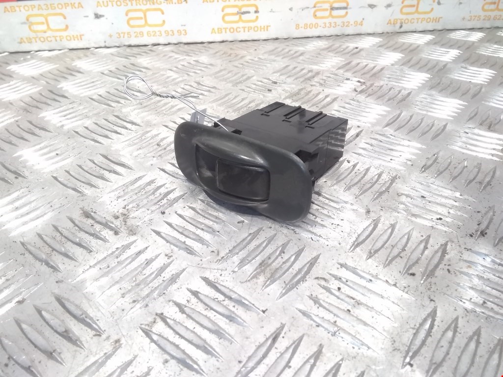 Кнопка стеклоподъемника MITSUBISHI Galant VII 1992-1998