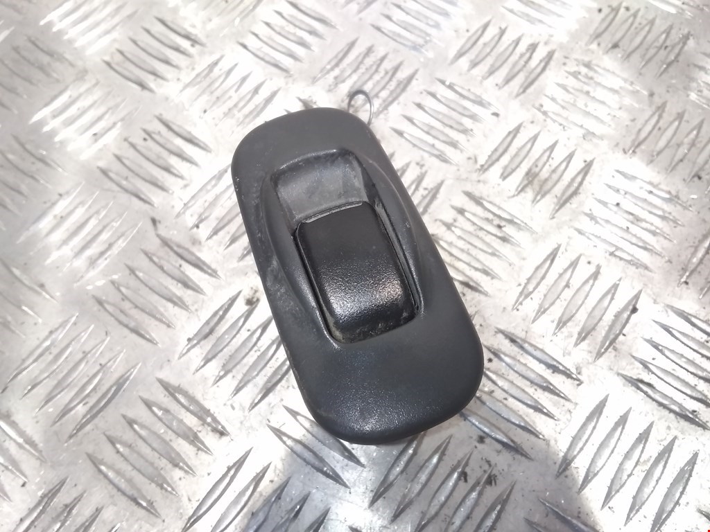 Кнопка стеклоподъемника MITSUBISHI Galant VII 1992-1998