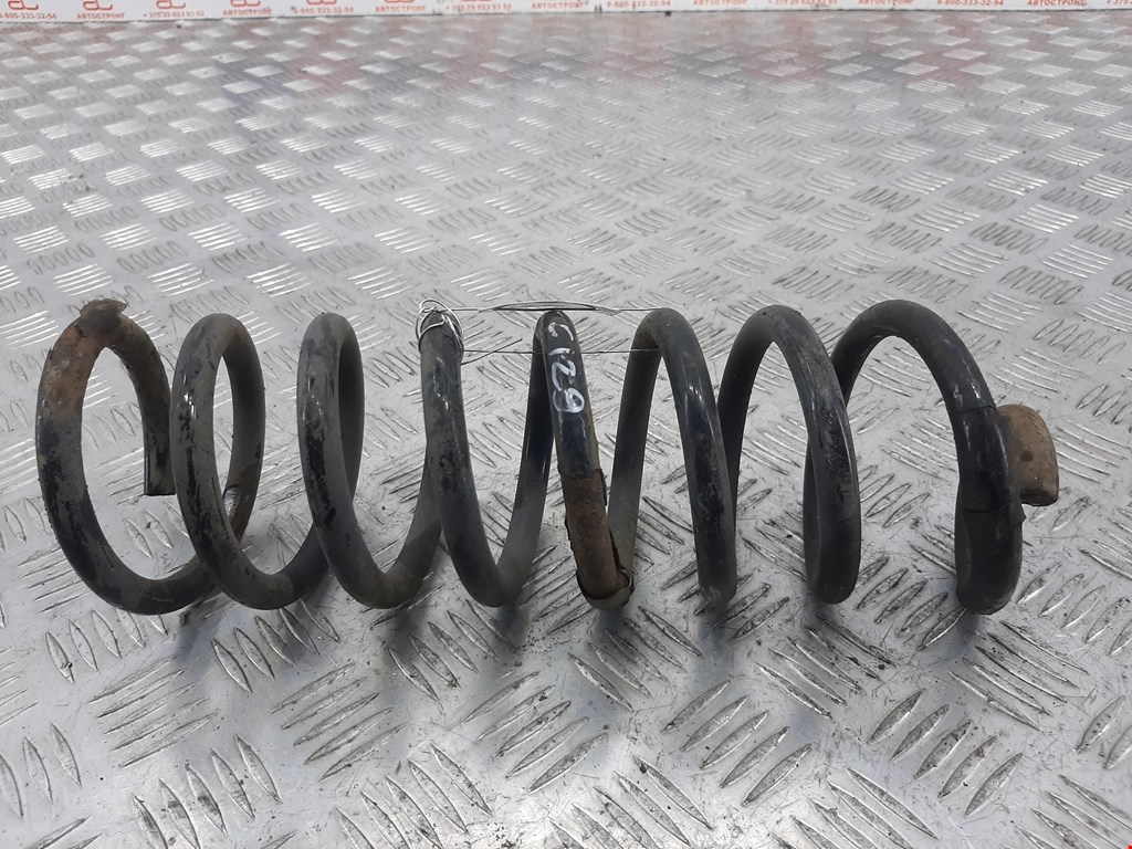 Пружина задняя левая/правая DACIA Sandero 2008-2012