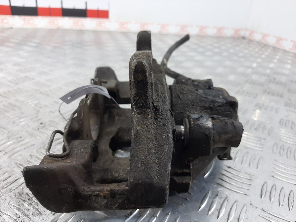 Суппорт передний левый ALFA ROMEO 147 2000-2010