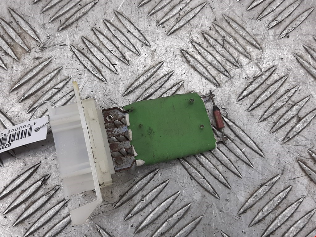 Резистор отопителя (сопротивление печки) DACIA Sandero 2008-2012