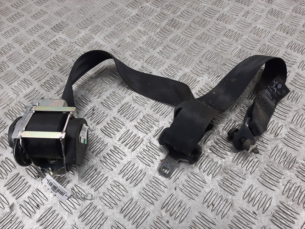 Ремень безопасности передний правый DACIA Sandero 2008-2012