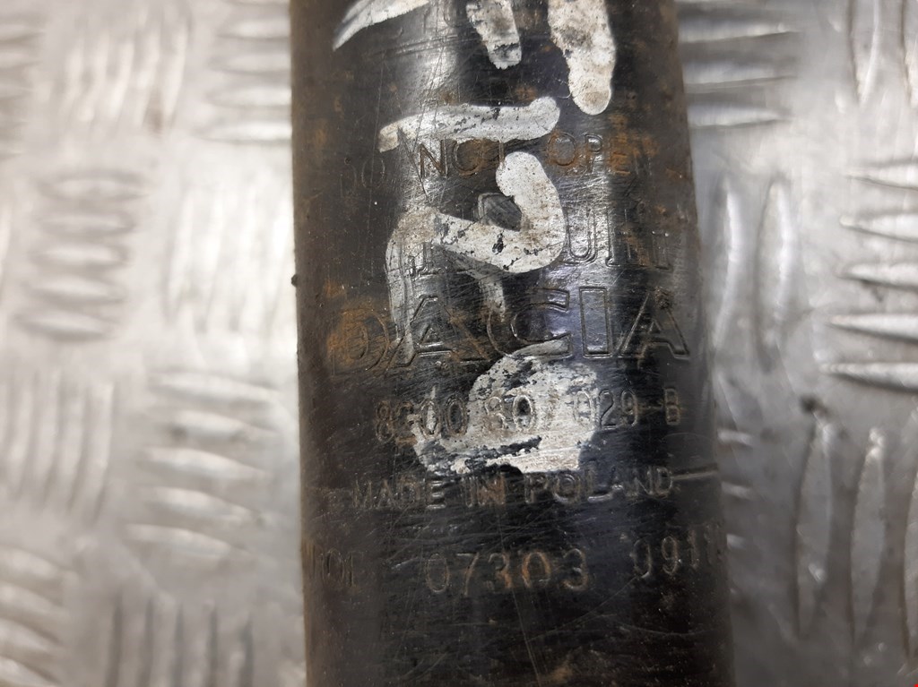 Амортизатор передний правый RENAULT Sandero 2009-2014