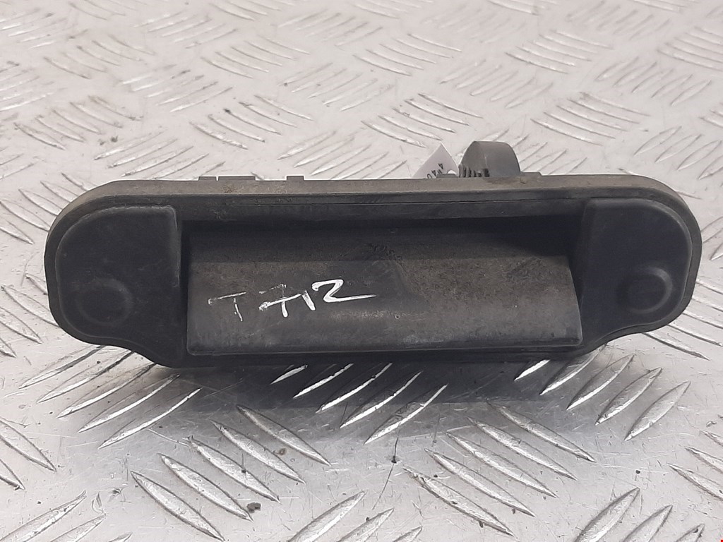 Ручка двери багажника наружная MAZDA Premacy CP 1999-2004