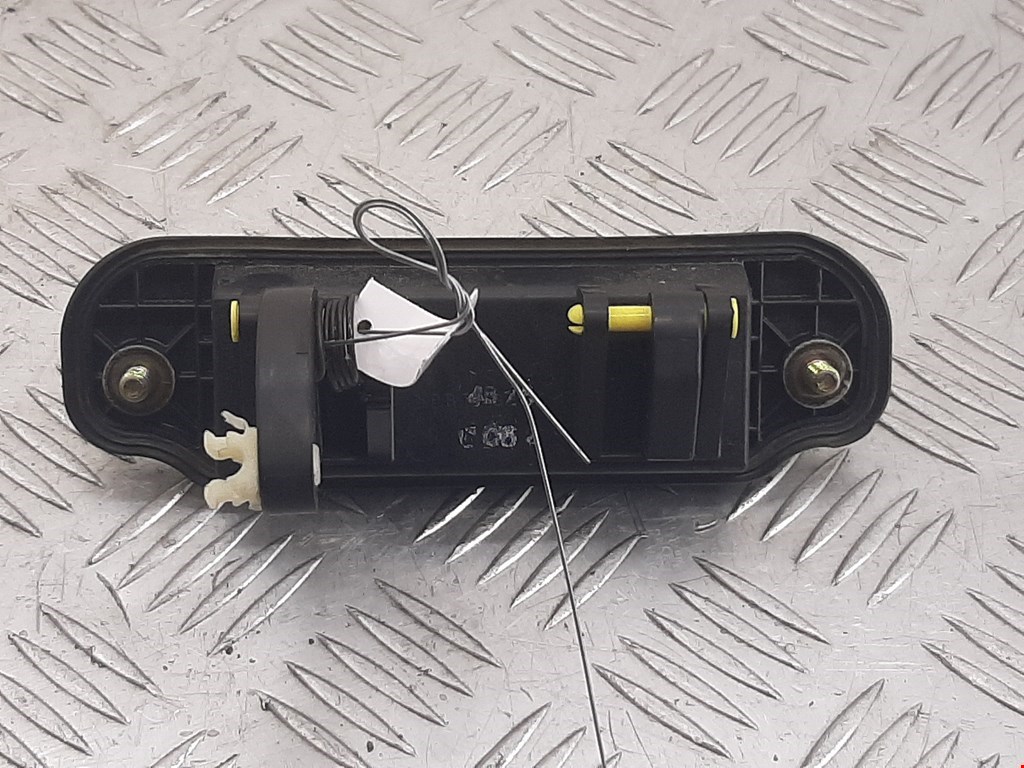 Ручка двери багажника наружная MAZDA Premacy CP 1999-2004