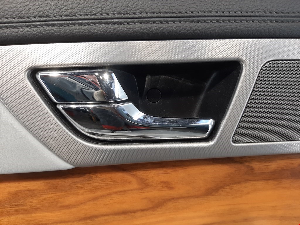 Дверь задняя левая JAGUAR XF X250 2007-2015