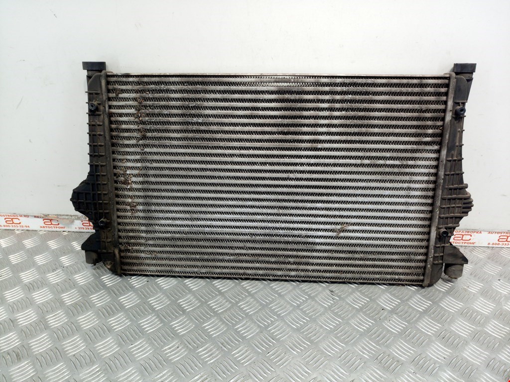 Интеркулер (радиатор интеркулера) VOLKSWAGEN Sharan 1995-2010
