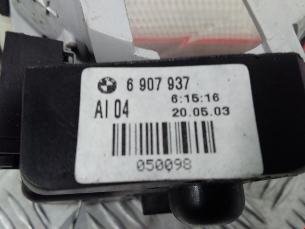 Фонарь задний внутренний левый BMW 3er E46 1998-2006