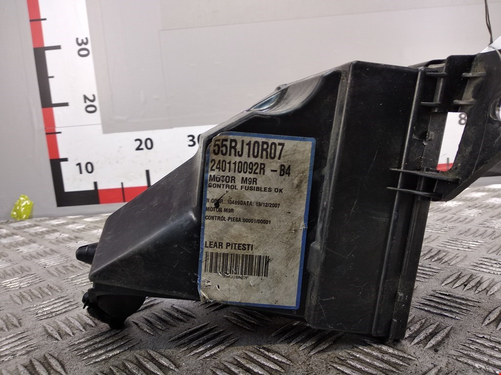 Датчик уровня в бачок омывателя RENAULT Laguna 2007-2015