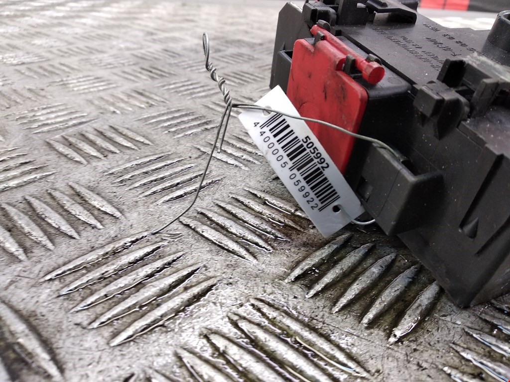 Датчик уровня в бачок омывателя MERCEDES-BENZ C-Class C-klasse W203 2000-2007