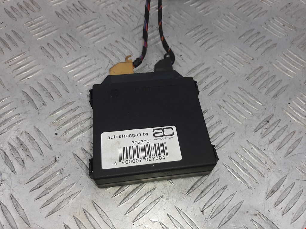 Блок управления парктрониками VOLKSWAGEN Jetta V 2005-2011