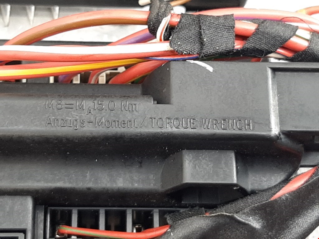 Датчик уровня в бачок омывателя BMW 7er 7 серия E65/E66 2001-2008