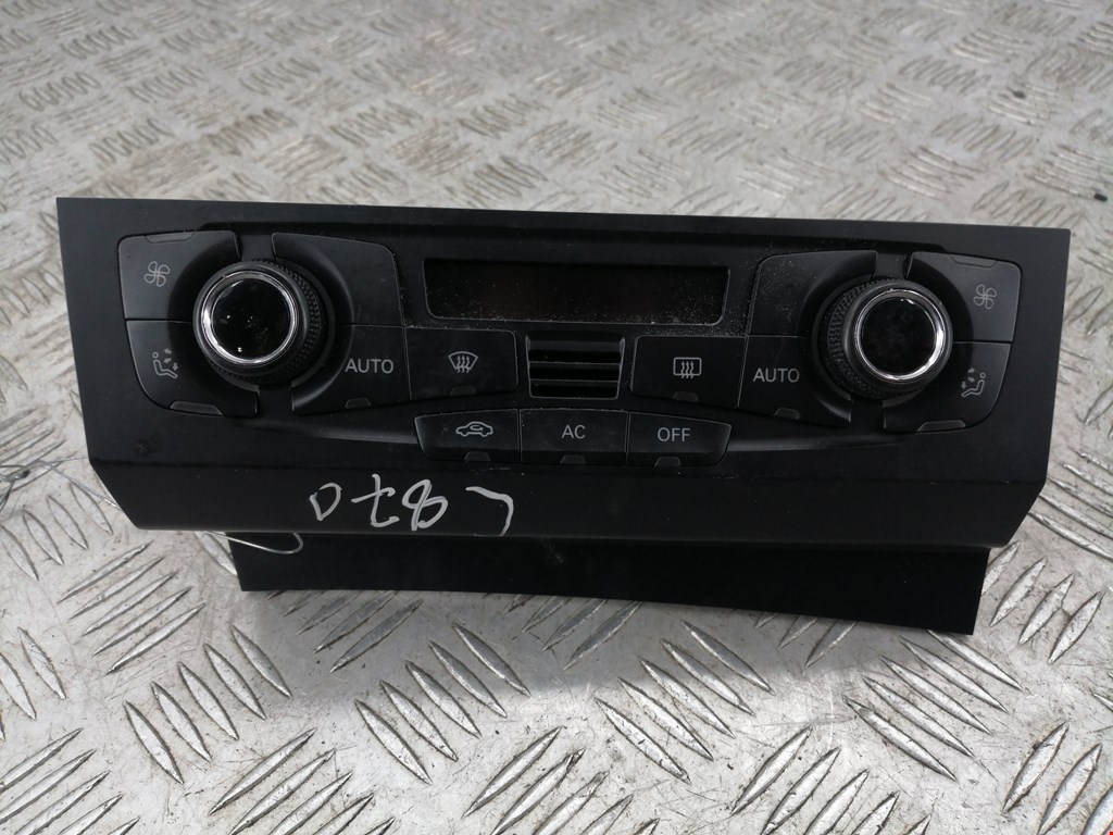 Блок управления климат-контроля Audi A4 B8 (2007-2015)