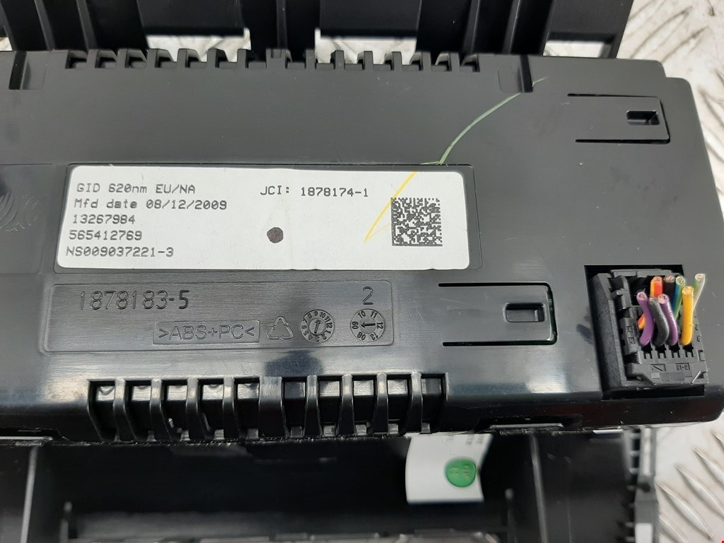 Дисплей информационный (компьютера) OPEL Astra J 2009-2017