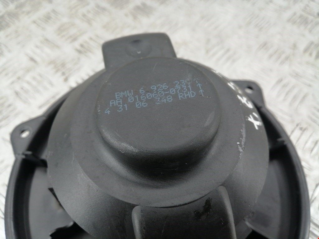 Моторчик (мотор) отопителя салона BMW Z4 E85/E86 2002-2009