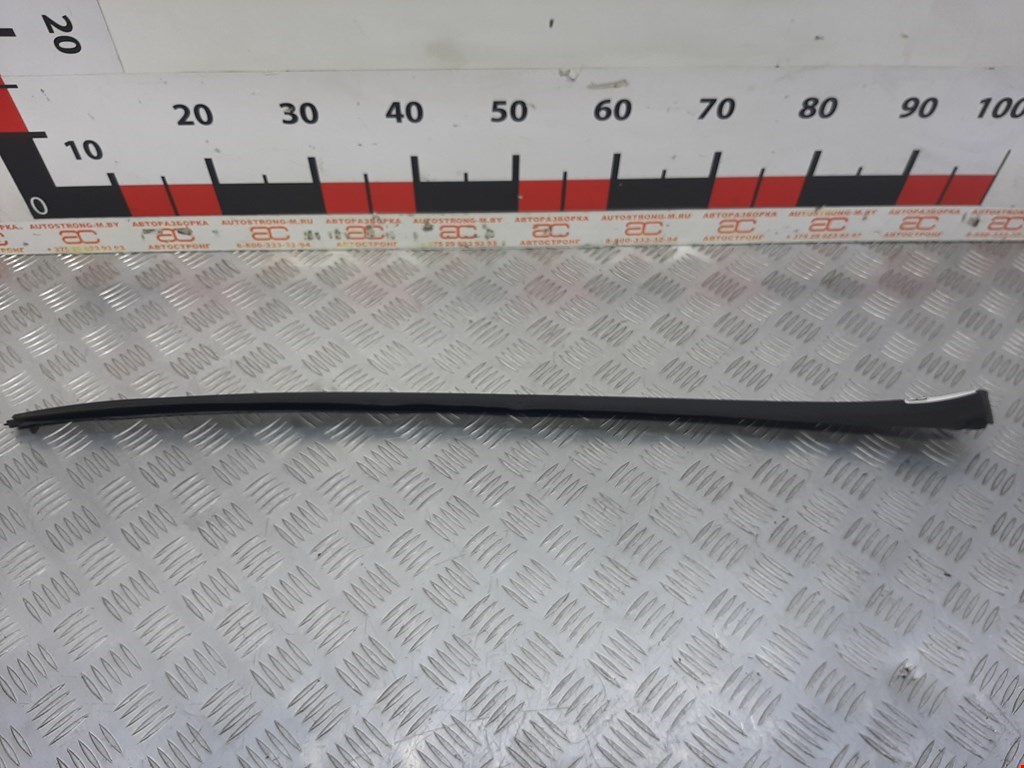Молдинг лобового стекла OPEL Astra J 2009-2017