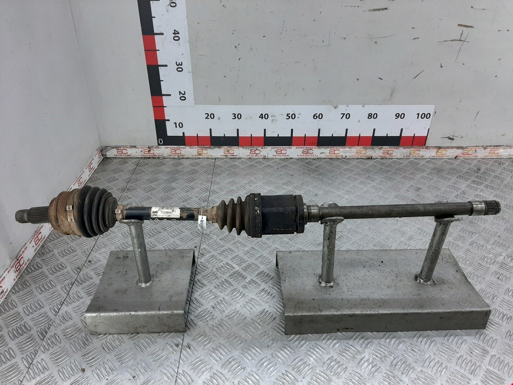 Полуось (привод, приводной вал) передняя правая BMW X3 E83 2003-2010