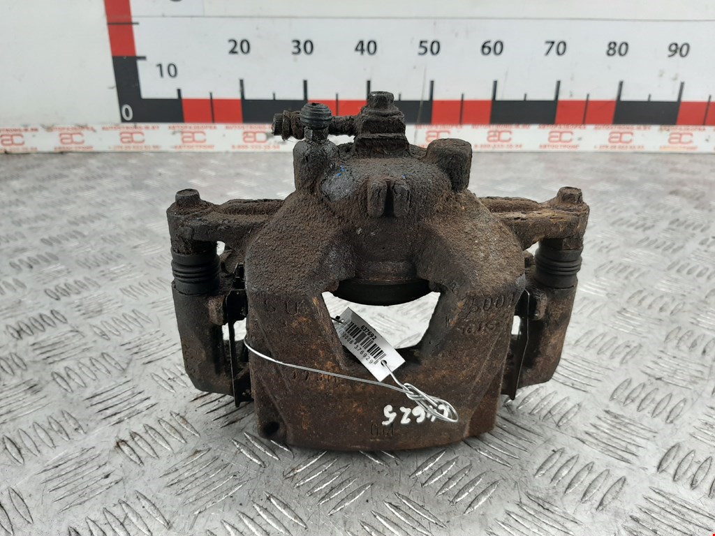 Суппорт передний правый OPEL Astra J 2009-2017