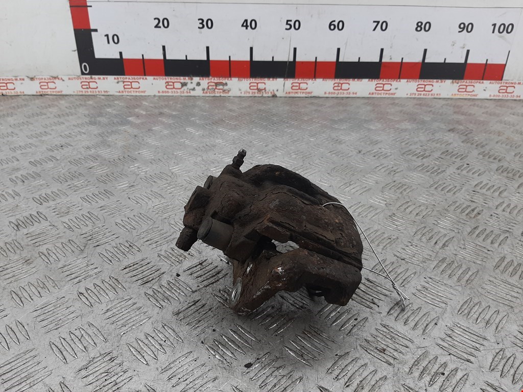 Суппорт задний правый BMW X3 E83 2003-2010