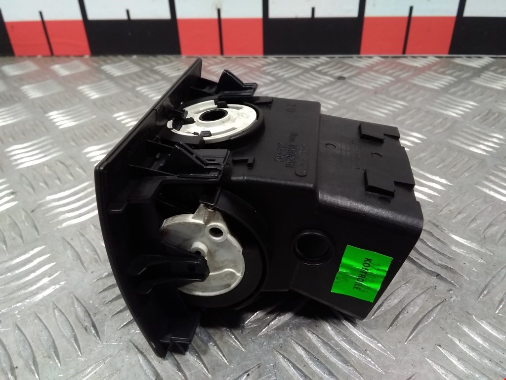 Дефлектор воздушный OPEL Meriva A 2003-2010