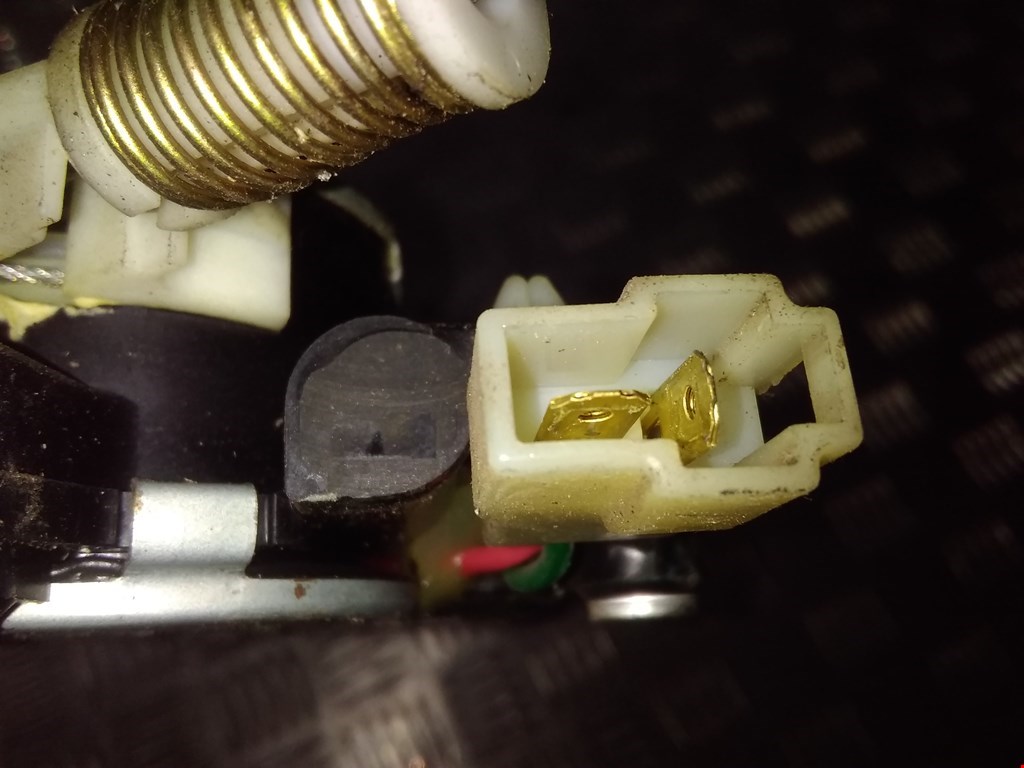 Стеклоподъемник передний правый MITSUBISHI Space Wagon N3,N4 1991-1998