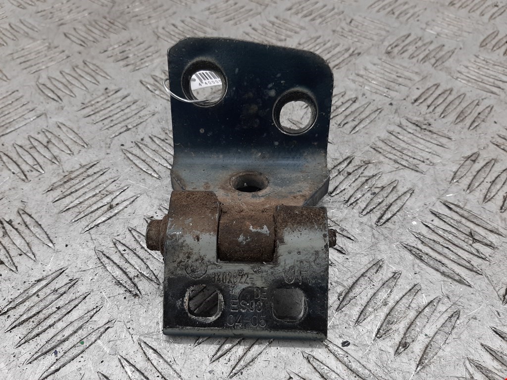 Петля двери передней правой BMW X3 (E83) (2003-2010)