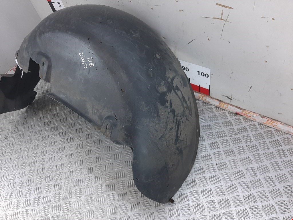 Локер (подкрылок) задний правый PORSCHE Cayenne 955/957 2002-2010