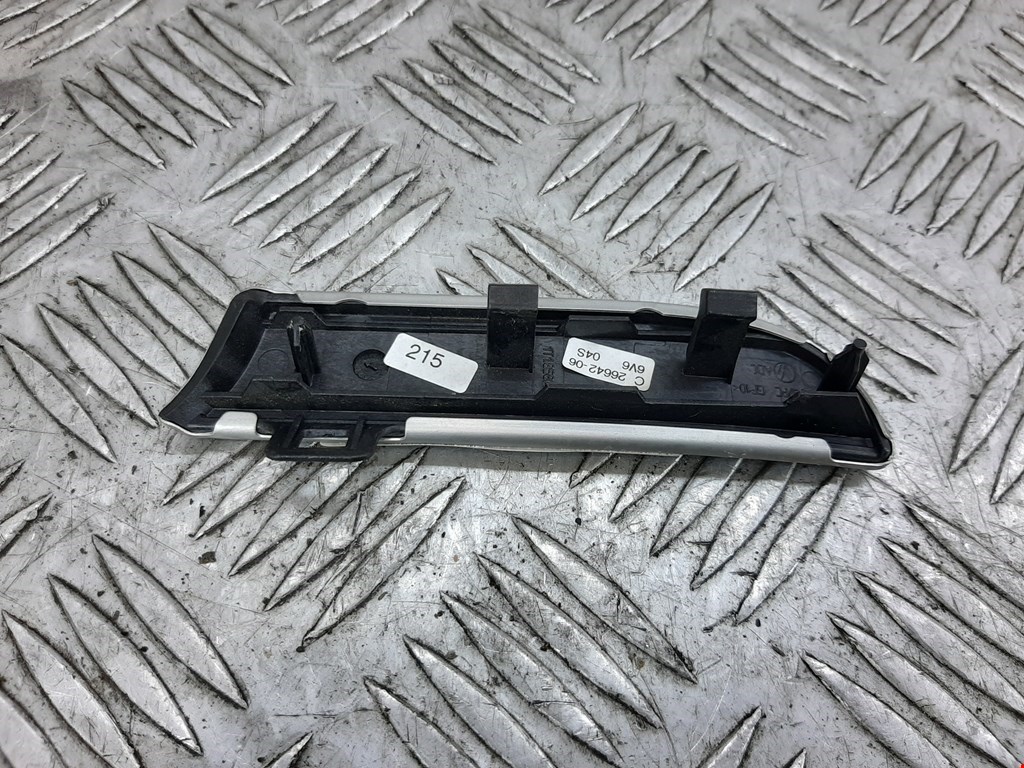 Накладка декоративная VOLKSWAGEN Touran 2003-2010