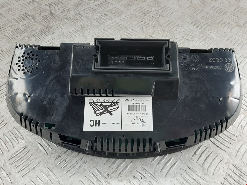 Панель приборов (щиток) VOLKSWAGEN Golf V Plus 2004-2009