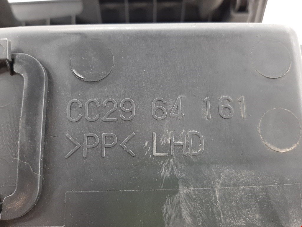 Бардачок MAZDA Mazda 5 CR 2005-2010