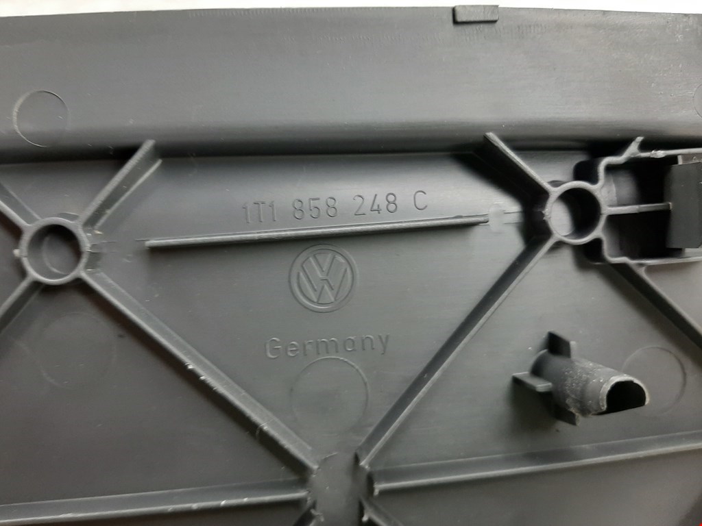 Накладка декоративная VOLKSWAGEN Touran 2003-2010