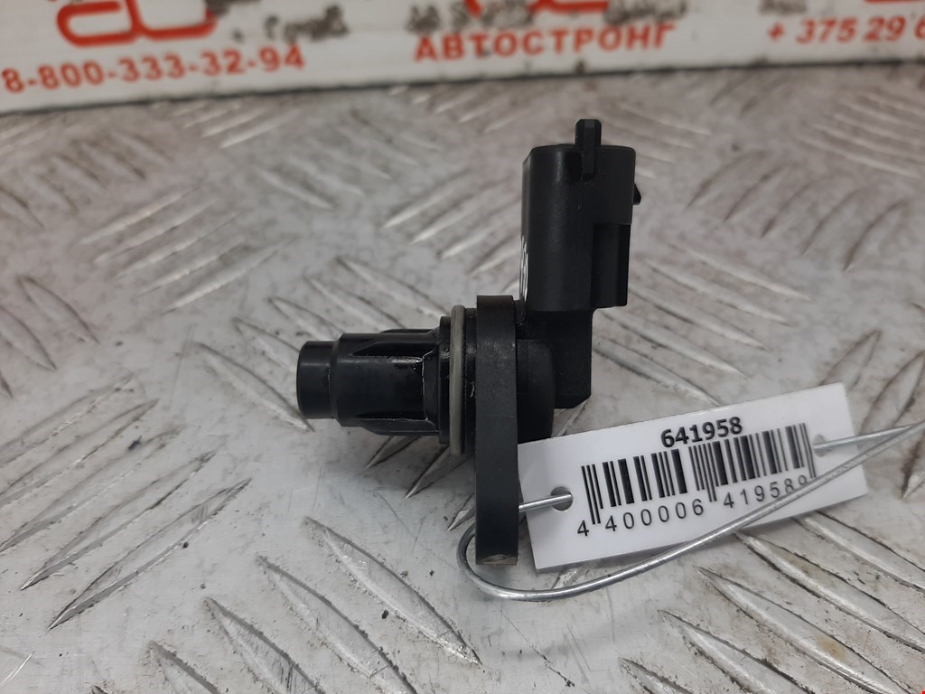 Датчик положения распредвала KIA Venga 2010-2018