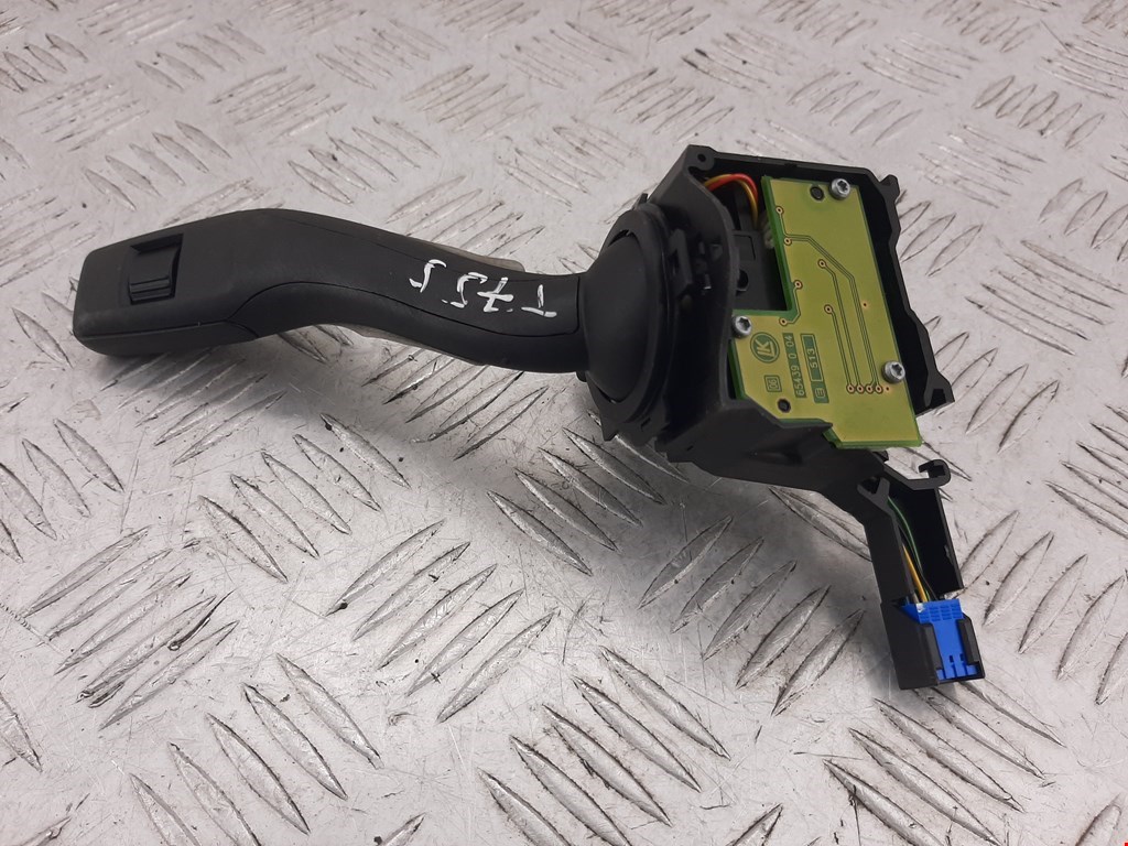 Переключатель стеклоочистителя AUDI A3 8P 2003-2013