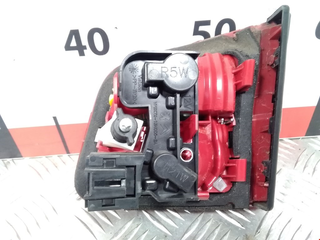 Фонарь задний внутренний левый CITROEN C5 II 2007-2017